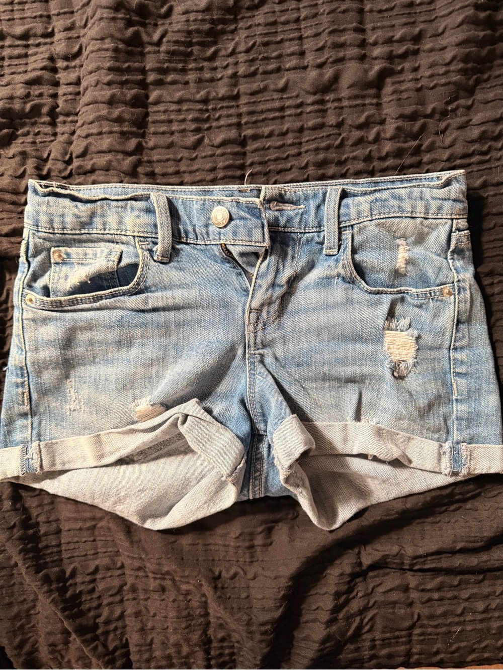 Old Navy Light Blue Distressed Roll-Cuff Jean Shorts